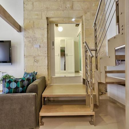 Charming Valletta 1 Bedroom Apartment Off Republic Street Sleeps 4 מראה חיצוני תמונה