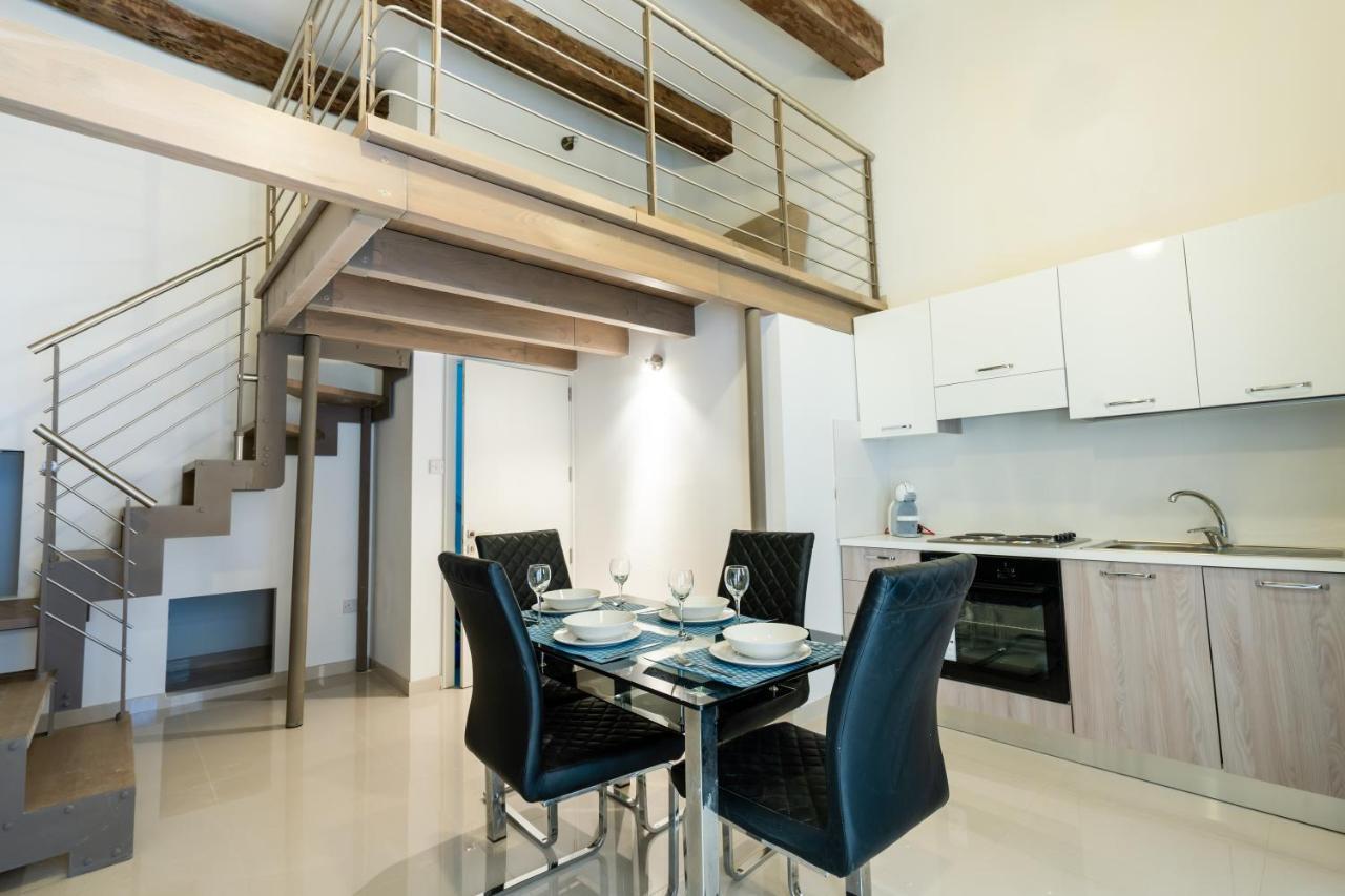 Charming Valletta 1 Bedroom Apartment Off Republic Street Sleeps 4 מראה חיצוני תמונה
