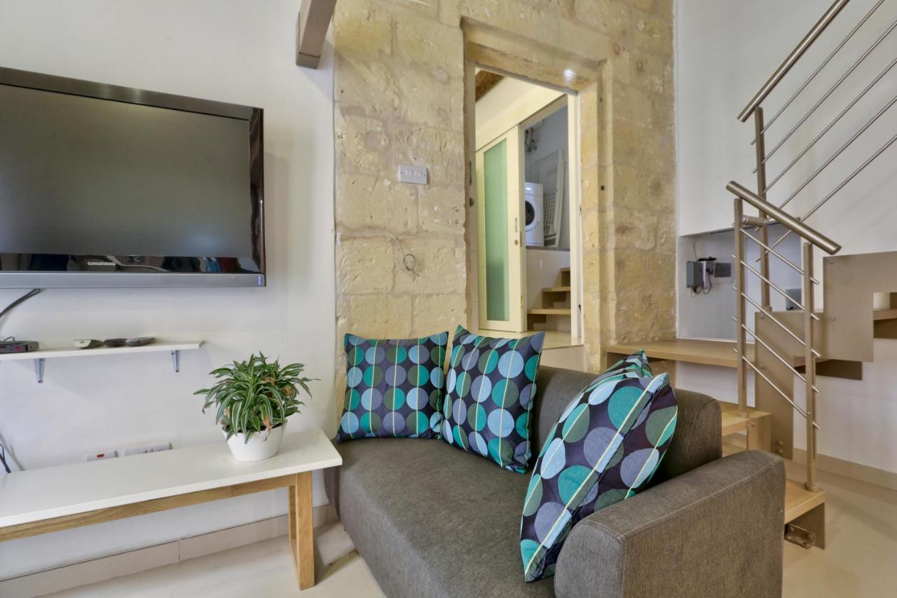 Charming Valletta 1 Bedroom Apartment Off Republic Street Sleeps 4 מראה חיצוני תמונה