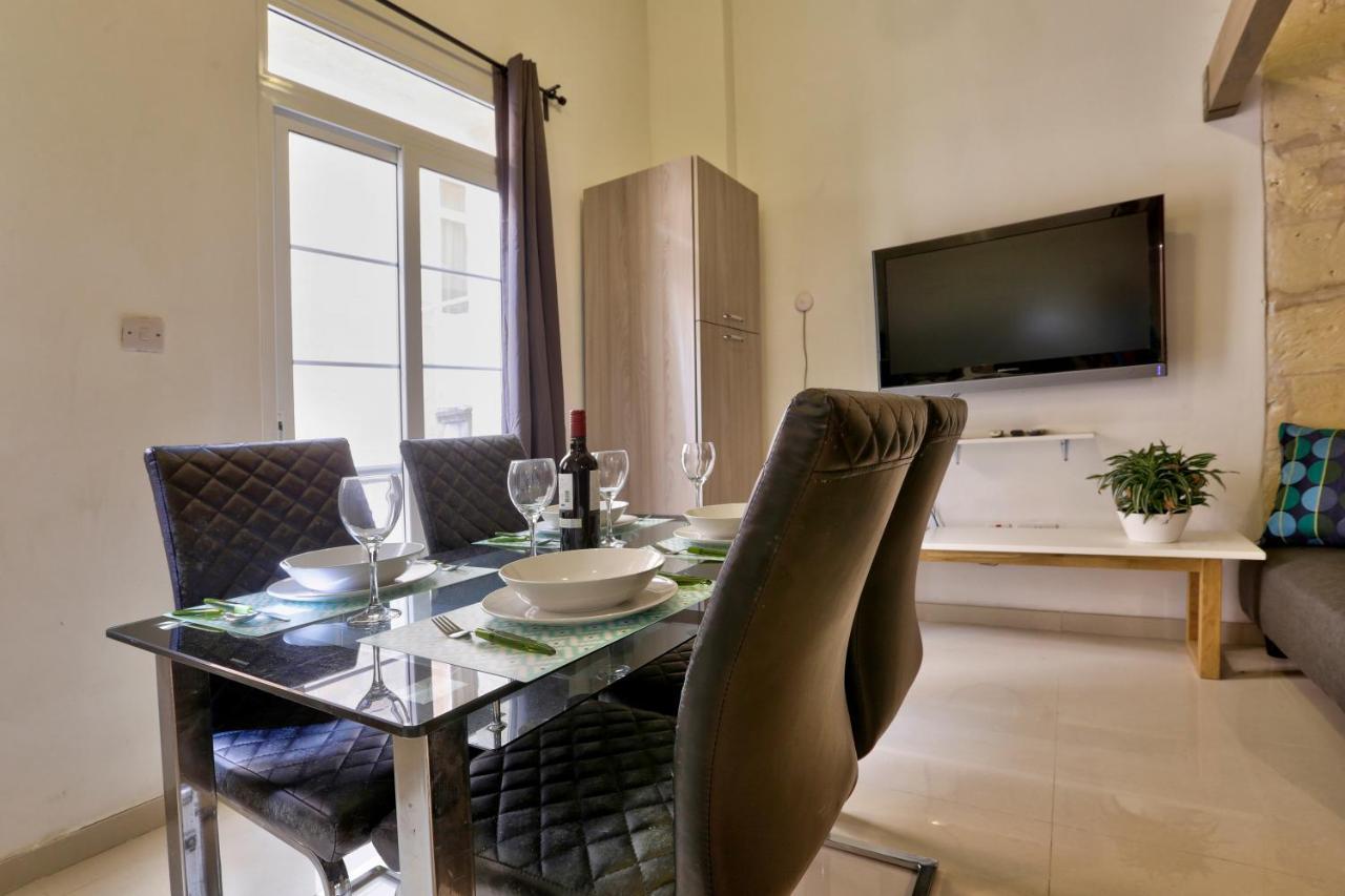 Charming Valletta 1 Bedroom Apartment Off Republic Street Sleeps 4 מראה חיצוני תמונה